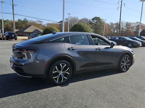 Used 2024 Toyota Crown XLE image 13