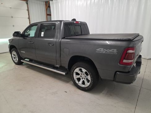 Used 2019 RAM 1500 Big Horn AWD/4WD image 3
