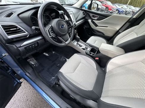Certified 2023 Subaru Forester Premium image 16