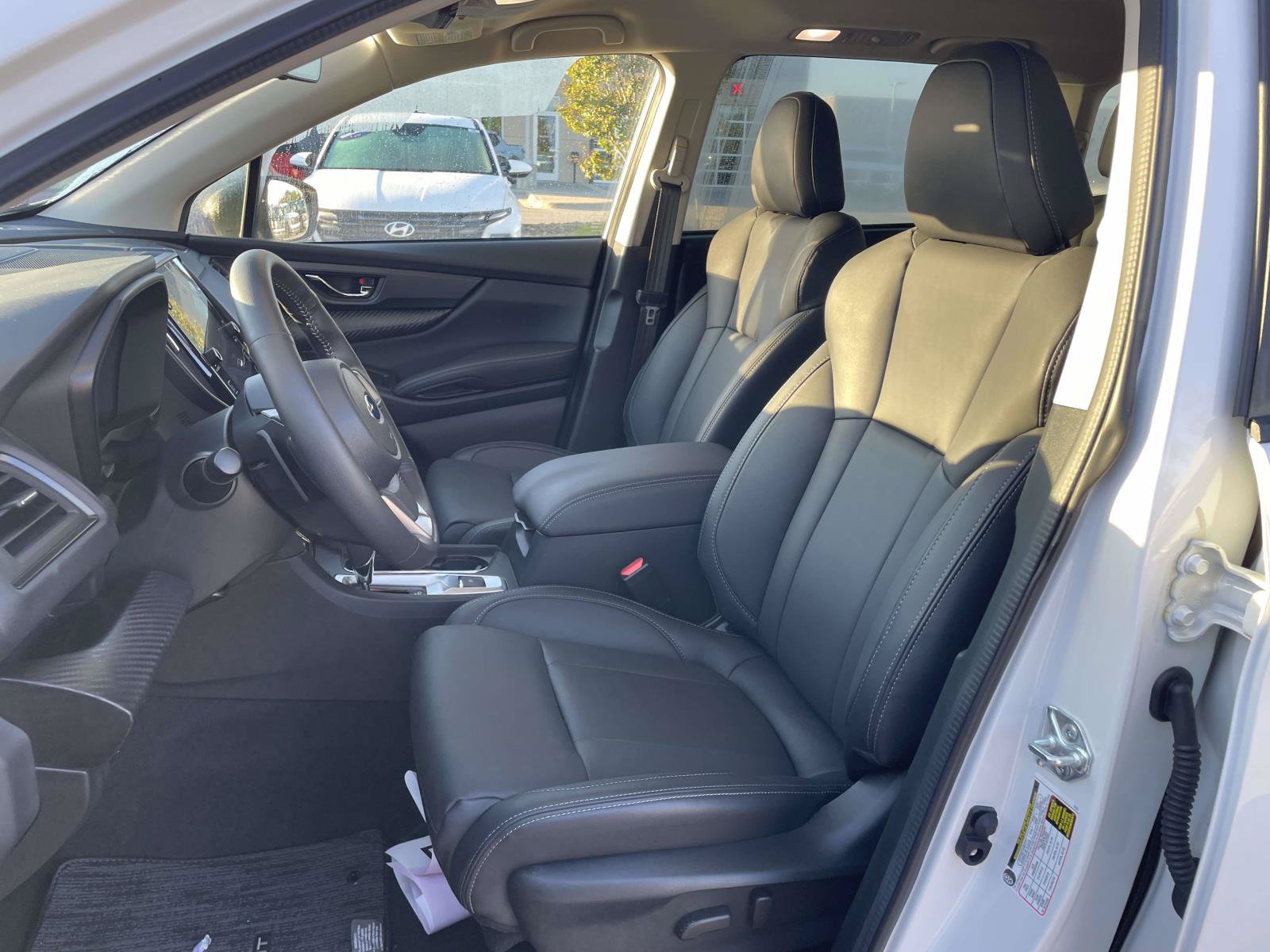 Used 2026 Subaru Ascent Premium AWD/4WD image 8
