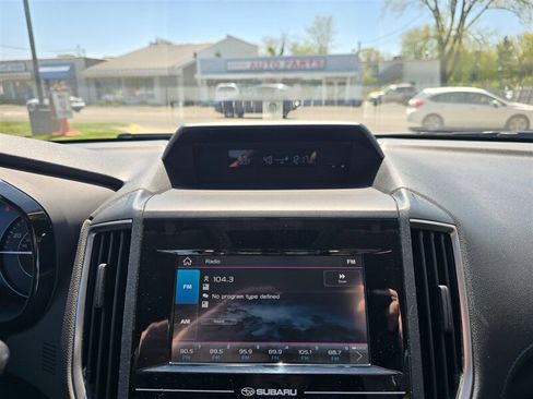 Used 2019 Subaru Impreza 2.0i w/ Eyesight AWD/4WD image 7