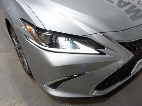 Used 2022 Lexus ES 250 w/ Premium Package image 29