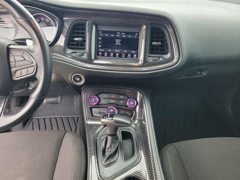 Used 2022 Dodge Challenger GT RWD image 13