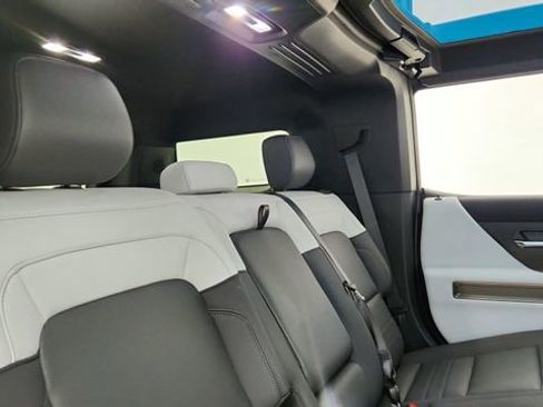 Used 2024 GMC Hummer EV 3X w/ Omega Edition image 25