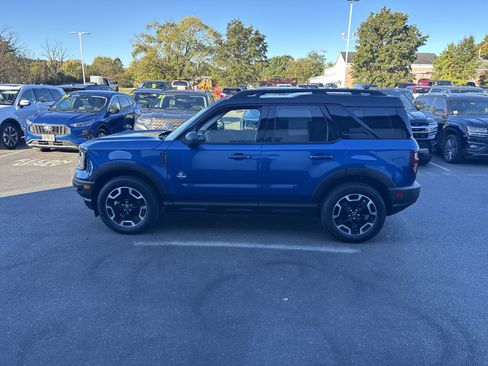 Used 2024 Ford Bronco Sport Outer Banks w/ Tech Package image 7