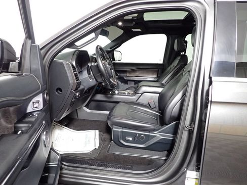Used 2021 Ford Expedition Max Limited AWD/4WD image 23