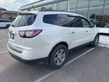 Used 2015 Chevrolet Traverse LT image 2