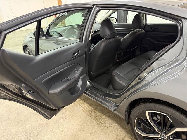 Used 2026 Nissan Altima 2.5 SR FWD image 22