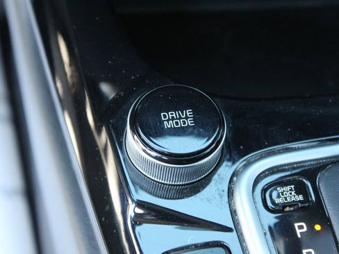 Used 2022 Kia Seltos S image 20