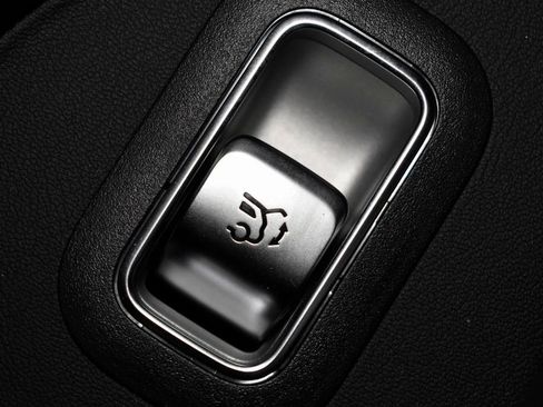 Certified 2026 Mercedes-Benz Maybach GLS 600 4MATIC image 46