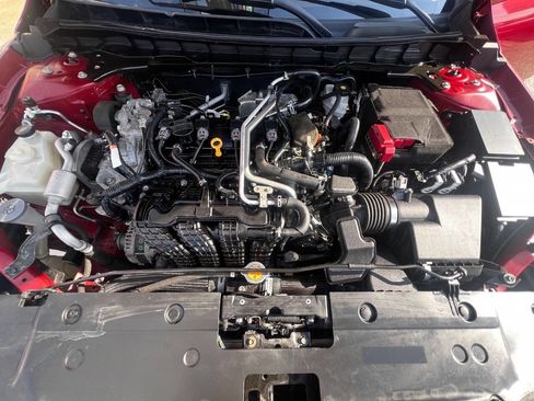 Used 2021 Nissan Altima 2.5 SR FWD image 18