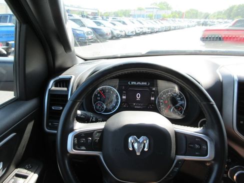 Used 2022 RAM 1500 Big Horn AWD/4WD image 29