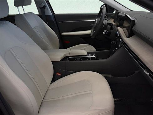 Used 2025 Hyundai Sonata SEL image 21