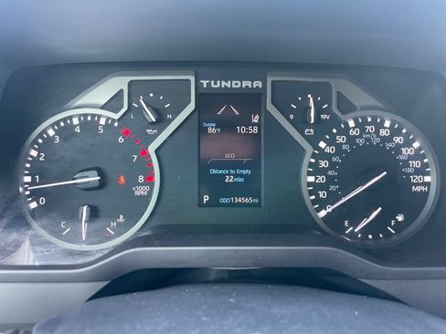 Used 2022 Toyota Tundra SR5 w/ TRD Off-Road Package AWD/4WD image 19