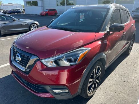 Certified 2020 Nissan Kicks SR w/ SR Premium Package FWD image 1