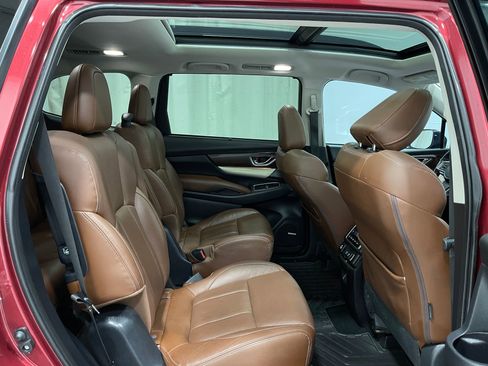 Used 2019 Subaru Ascent Touring w/ Popular Package #2A image 34