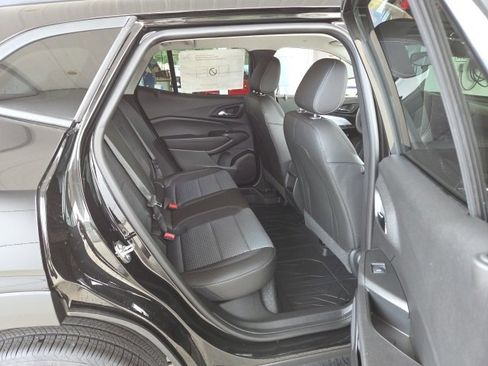 New 2026 Chevrolet Trax LT w/ Driver Confidence Package image 45