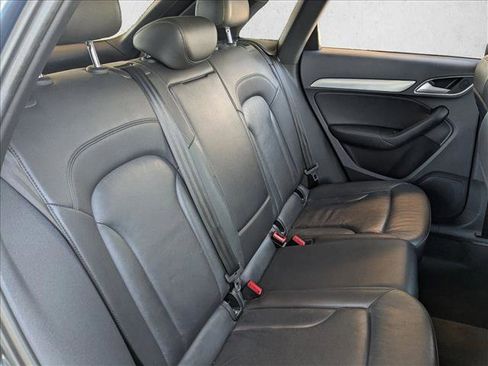 Used 2018 Audi Q3 2.0T Premium w/ Convenience Package FWD image 21
