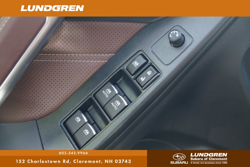 Used 2017 Subaru Forester 2.5i Touring AWD/4WD image 14