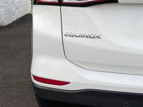Used 2022 Chevrolet Equinox LT image 25