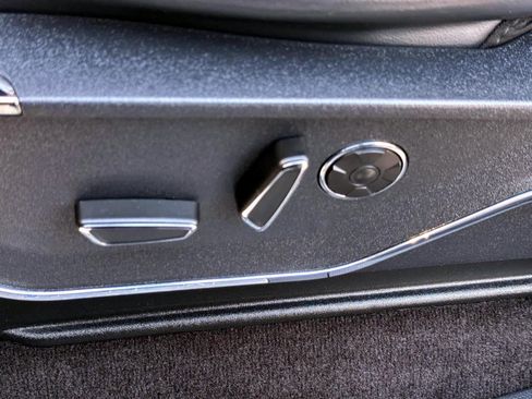 Used 2022 Ford F150 Platinum w/ Equipment Group 701A High image 20