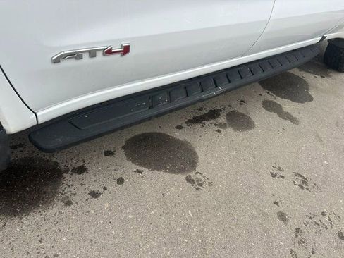 Used 2024 GMC Sierra 1500 AT4 w/ Technology Package AWD/4WD image 20