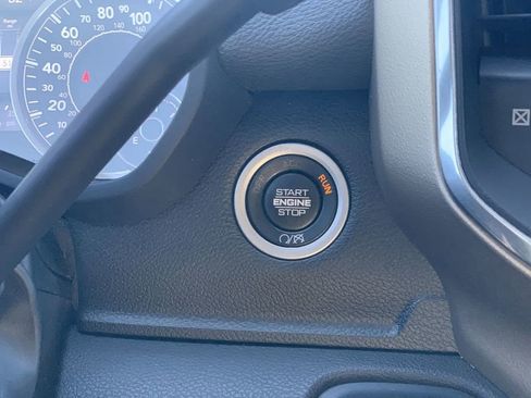 Used 2022 RAM 2500 Laramie AWD/4WD image 15