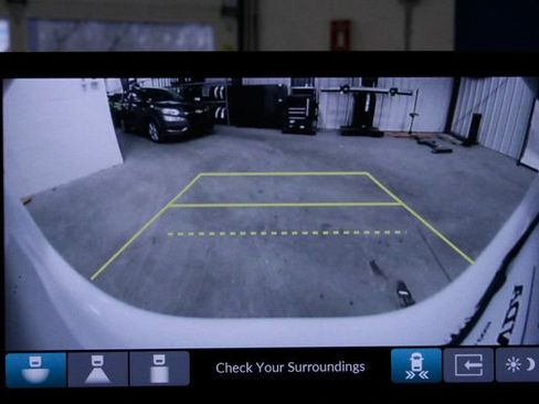 Used 2023 Honda Pilot EX-L image 38