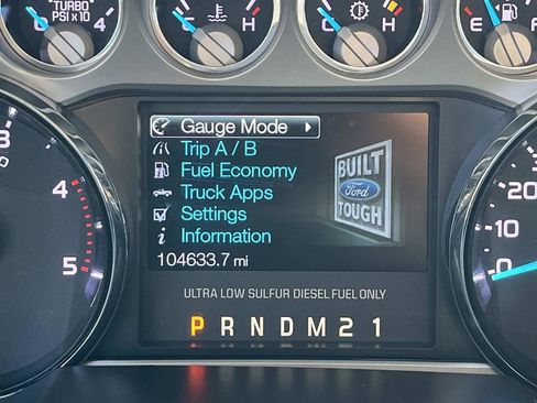 Used 2016 Ford F250 Platinum w/ FX4 Off-Road Package image 35