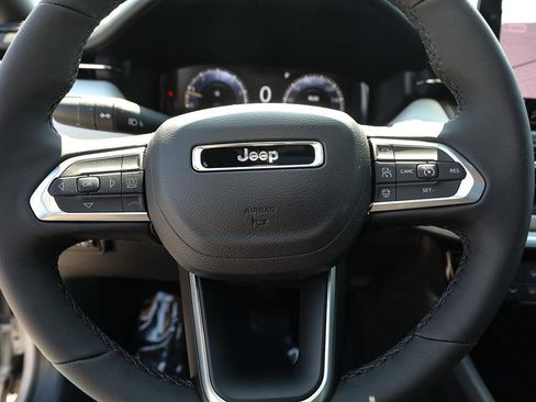 New 2026 Jeep Compass Limited AWD/4WD image 15