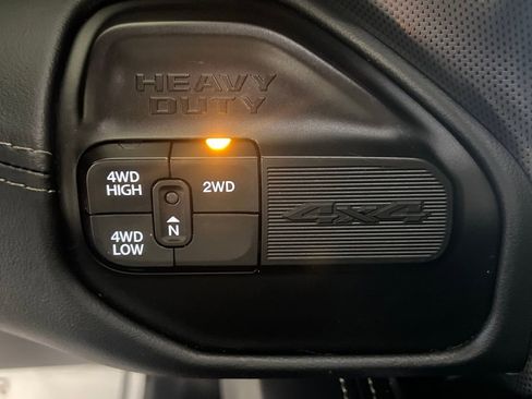 Used 2022 RAM 2500 Limited image 31