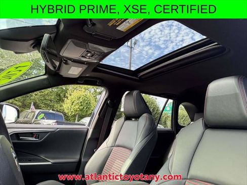Certified 2024 Toyota RAV4 XSE w/ Weather Package AWD/4WD image 19
