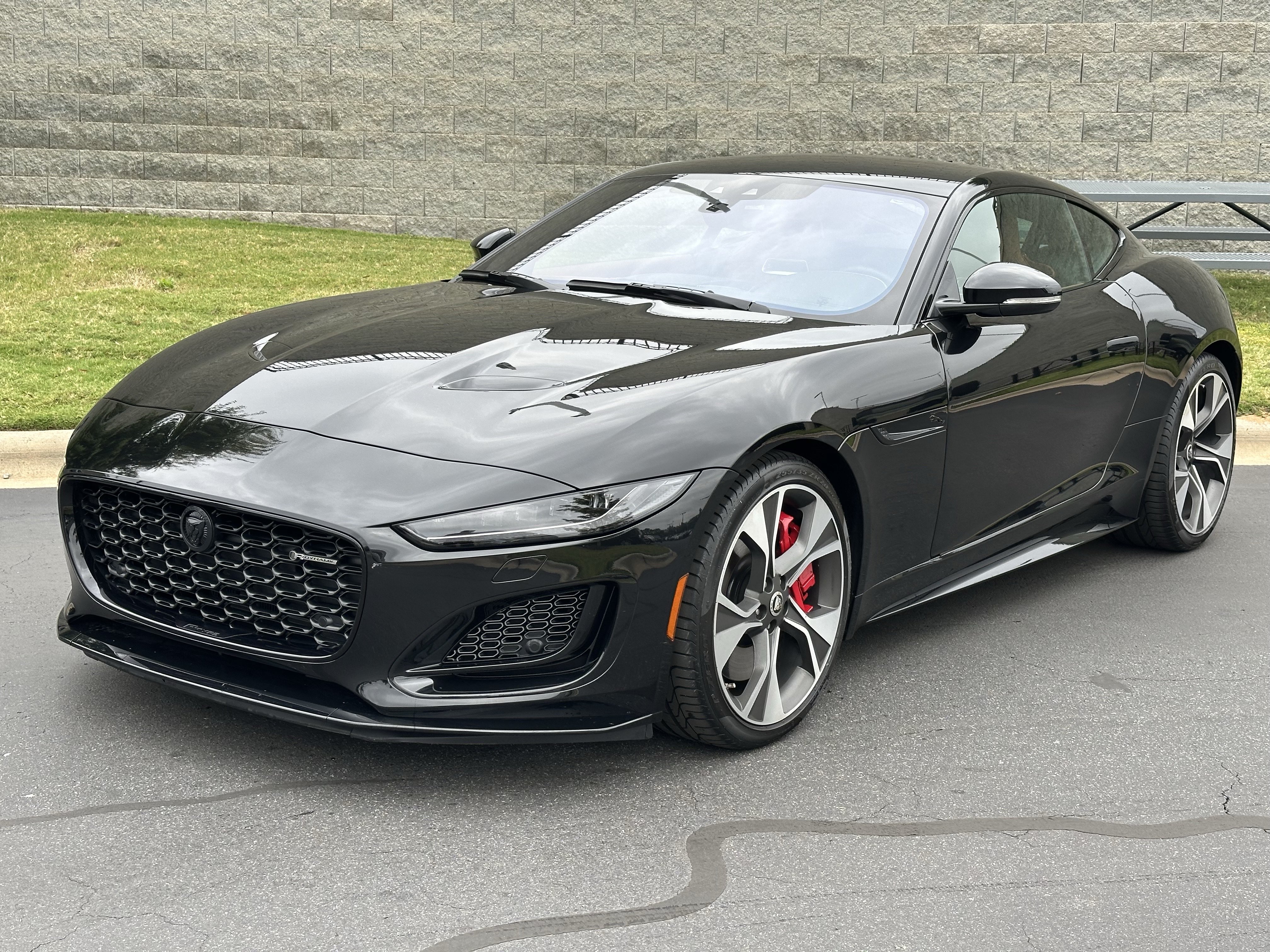 Certified 2024 Jaguar F-TYPE R-Dynamic RWD image 1