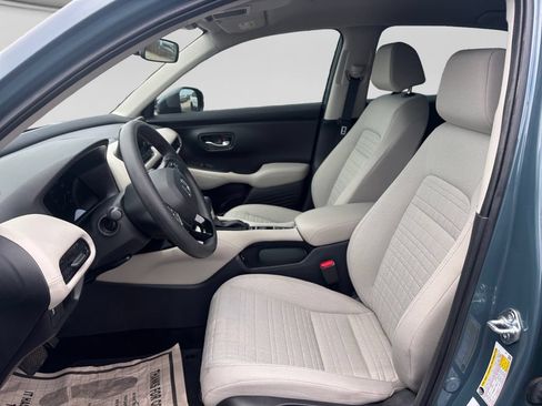 Used 2025 Honda HR-V LX image 23
