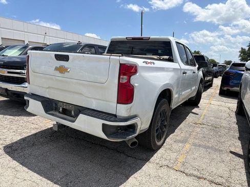 Used 2021 Chevrolet Silverado 1500 Custom AWD/4WD image 2