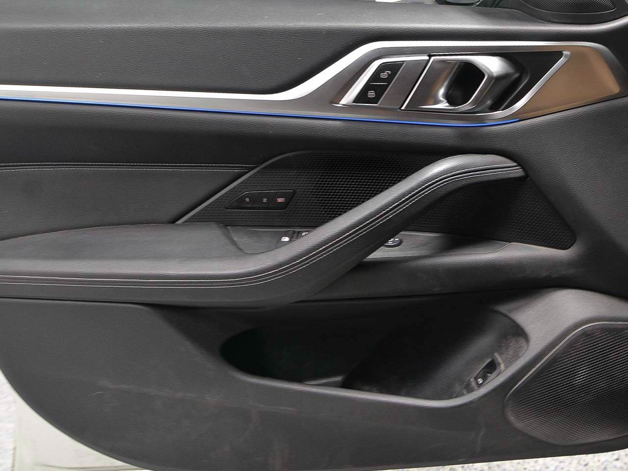Used 2023 BMW i4 eDrive40 RWD image 6