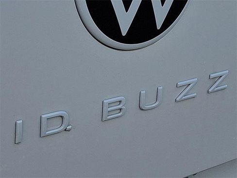 New 2025 Volkswagen ID. Buzz Pro S image 22