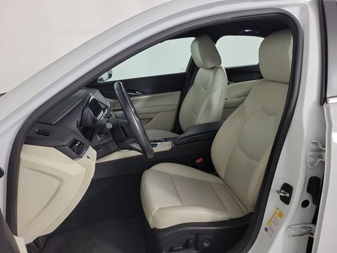 Certified 2024 Cadillac CT4 Luxury RWD image 16