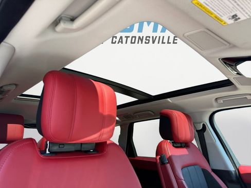 Used 2022 Land Rover Range Rover Sport HST image 16