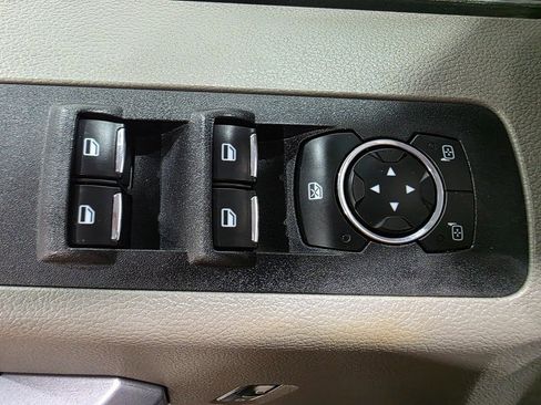 Used 2019 Ford F150 XLT image 19