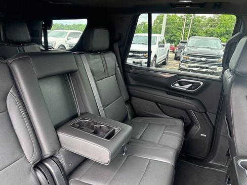 Used 2023 Chevrolet Tahoe RST AWD/4WD image 15