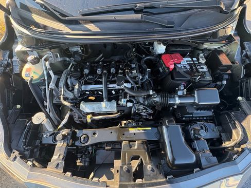 Used 2021 Nissan Versa S image 19