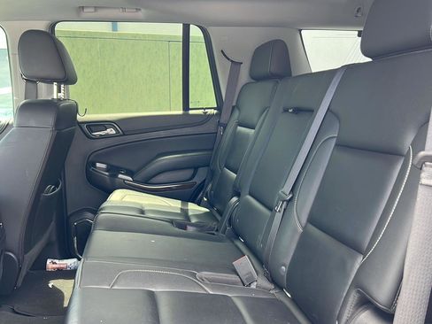 Used 2019 Chevrolet Tahoe LT RWD image 13