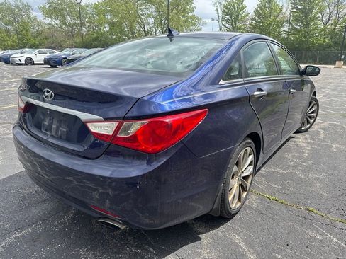 Used 2011 Hyundai Sonata SE FWD image 3
