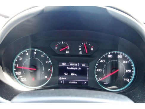 Used 2024 Chevrolet Malibu LT FWD image 17