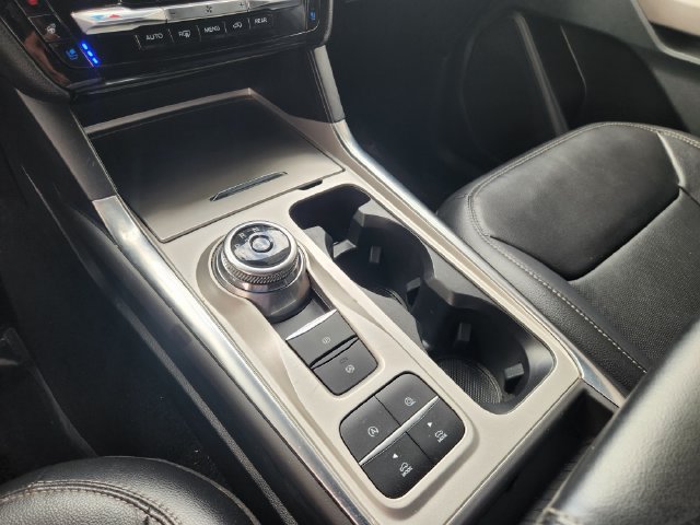 Used 2024 Ford Explorer Limited RWD image 18