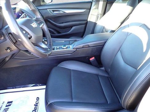 Used 2023 Cadillac CT5 Luxury image 10