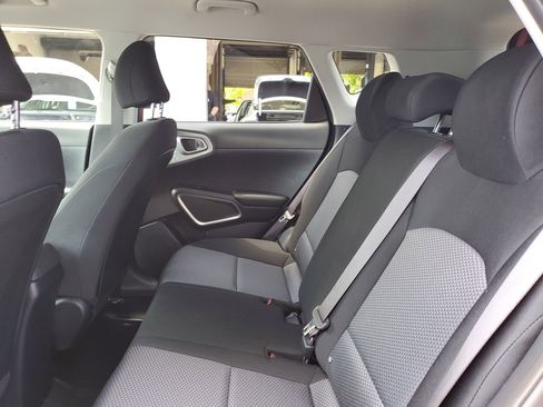 Certified 2023 Kia Soul LX FWD image 15