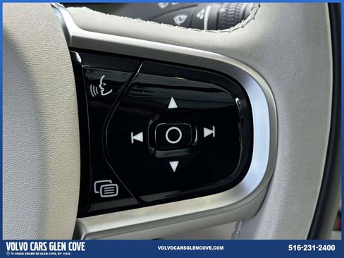 Used 2026 Volvo XC90 B6 Ultra w/ Protection Package AWD/4WD image 19