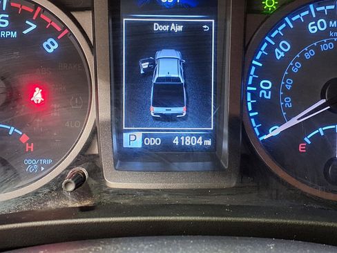 Used 2021 Toyota Tacoma 4x4 Double Cab image 23